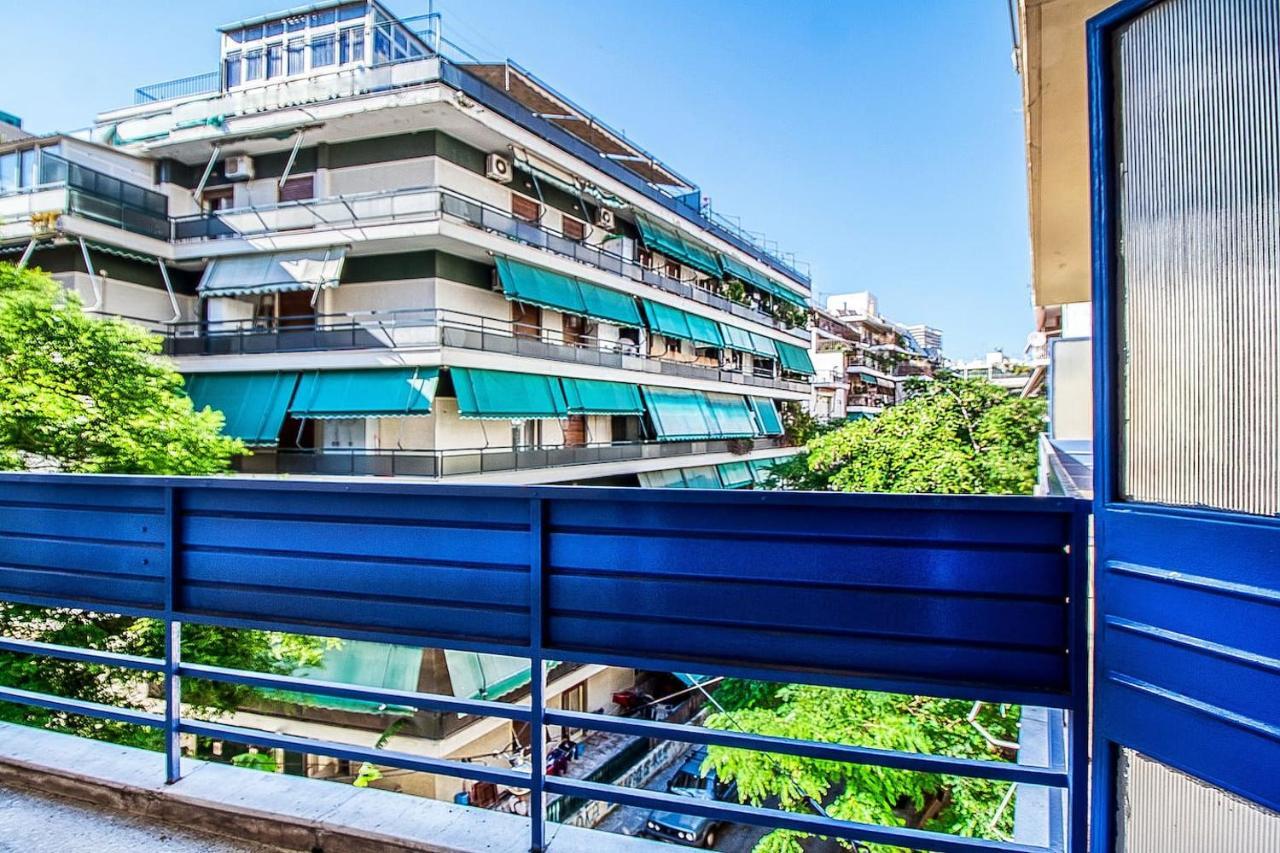 Spacious flat near Ampelokipoi metro station Atena Exterior foto